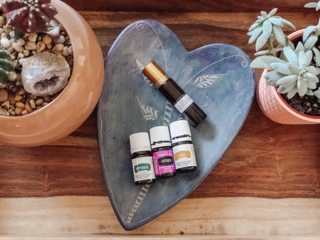 Peppermint, lavender and lemon essential oils for allergy support